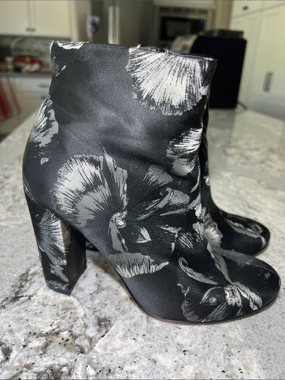 Maiden Lane Lotus Print Satin Ankle Booties Size 7 EUC